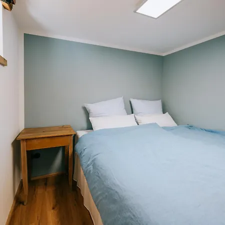 Apartman Weinkeller 84 *
